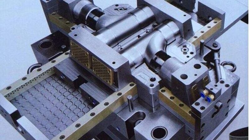 进口模具钢与国产模具钢：性能差异与选择要点